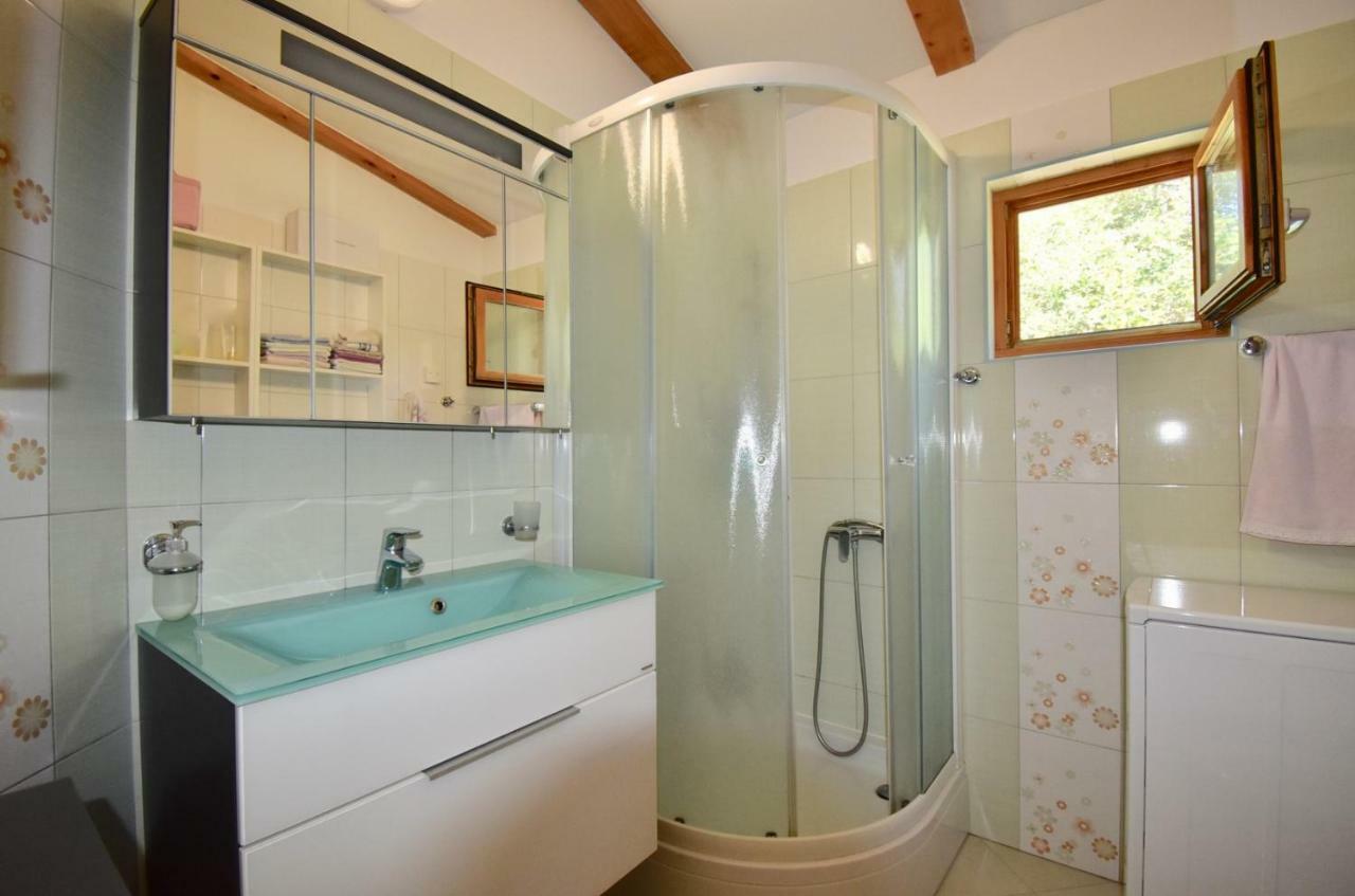 מדולין Relaxing Holiday House With Terrace Sea View מראה חיצוני תמונה