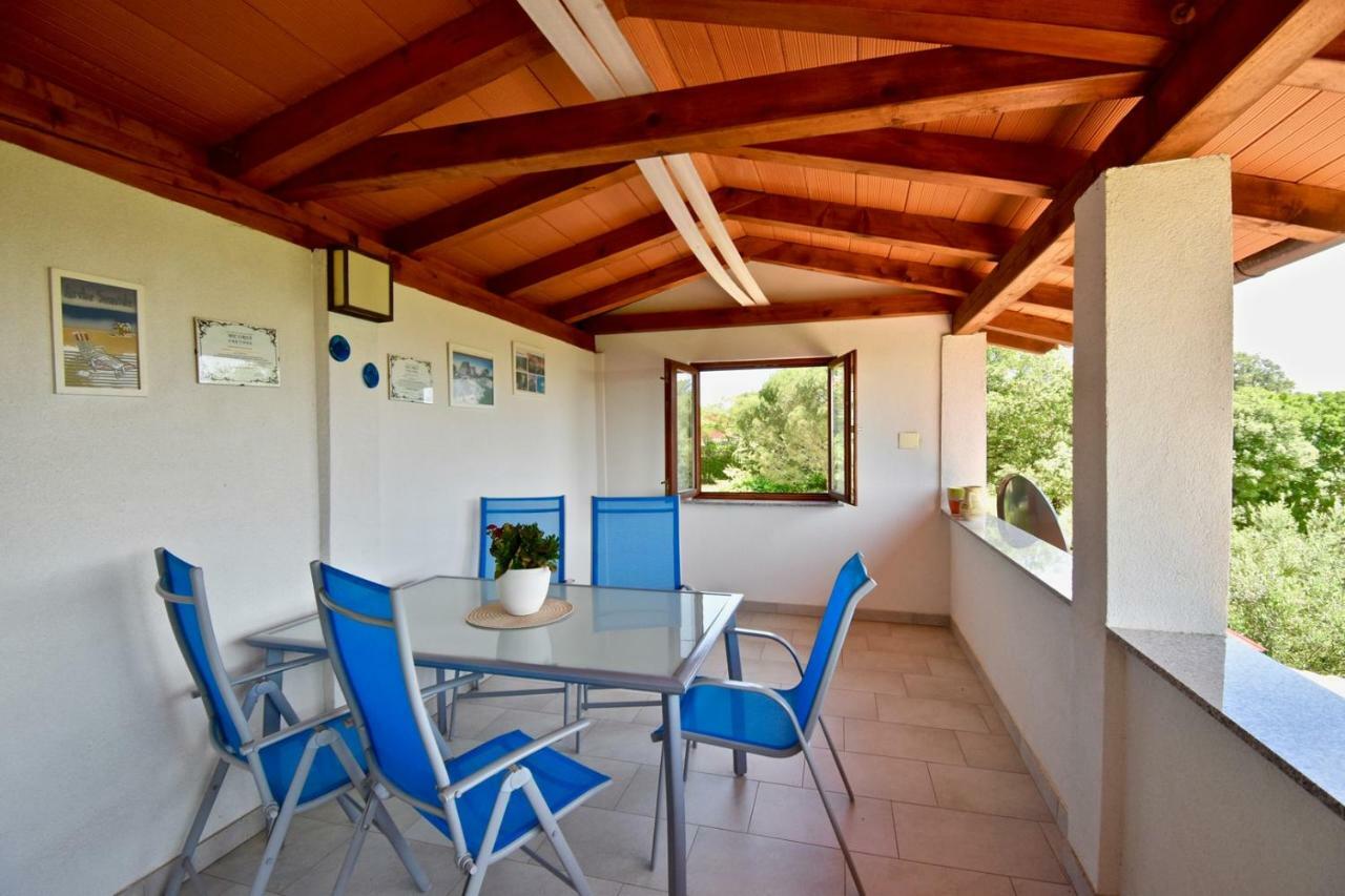 מדולין Relaxing Holiday House With Terrace Sea View מראה חיצוני תמונה
